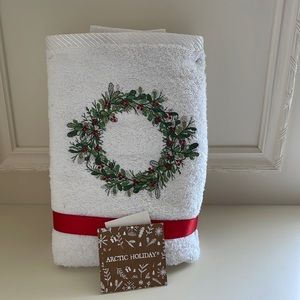 2 Arctic Holiday Handtowels